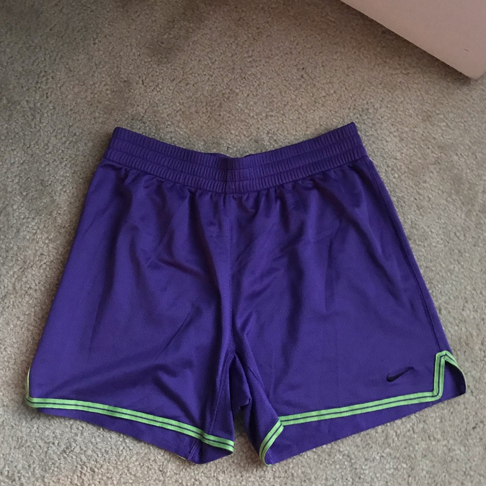 nike shorts